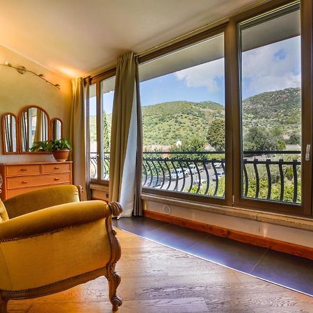 Sa Domo E Giuanne E Giuanna Bed & Breakfast Боза Екстериор снимка