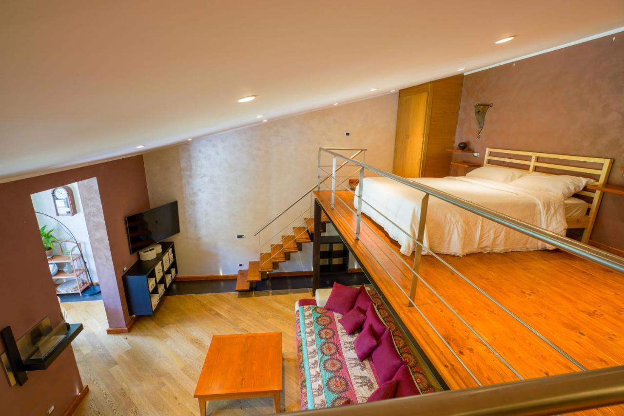 Sa Domo E Giuanne E Giuanna Bed & Breakfast Боза Екстериор снимка